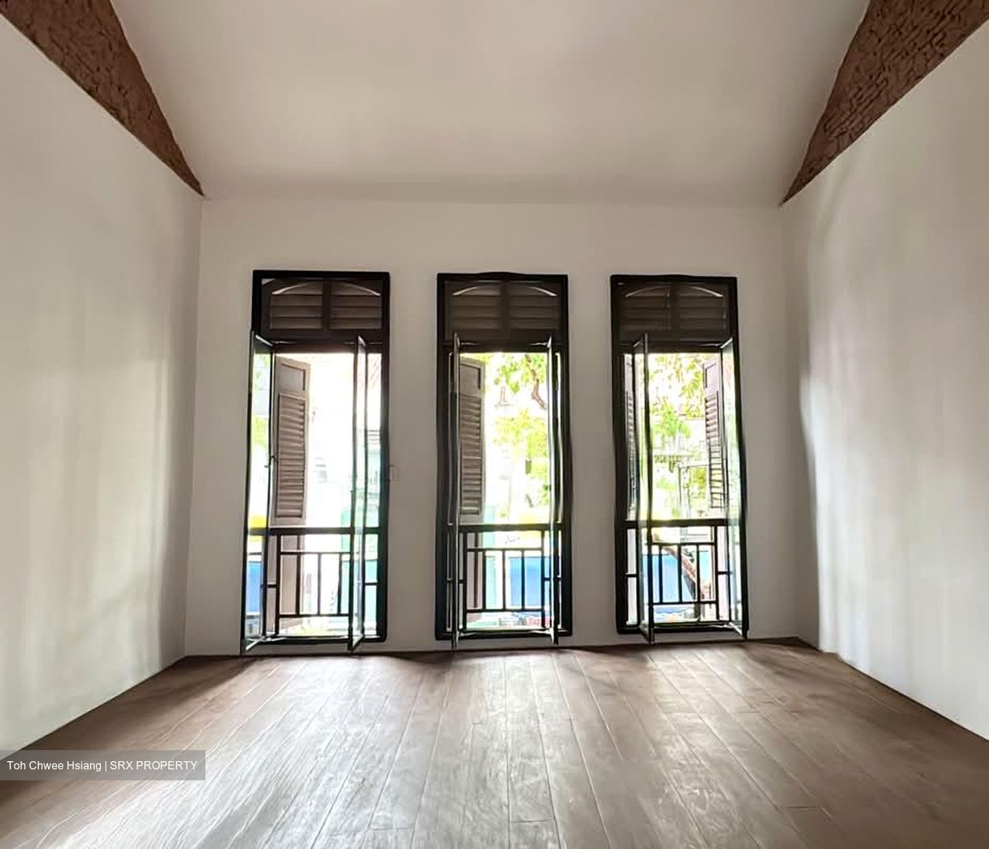 Joo Chiat Road (D15), Shop House #579076611